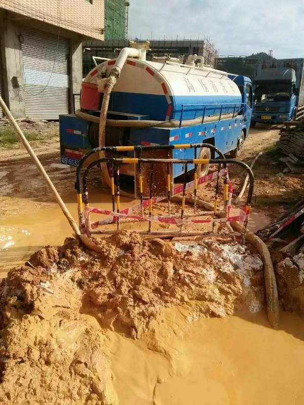 四方台工地淤泥清淤