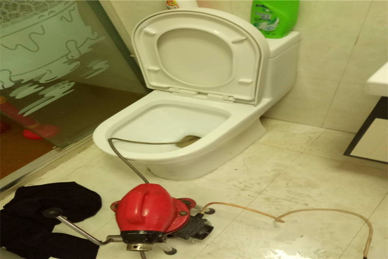 四方台如何疏通马桶 疏通马桶多少钱