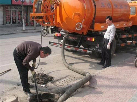 四方台清掏化粪池，健康生活从这里开始