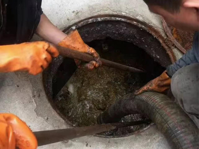 四方台化油池、化粪池清理要做哪些安全措施？